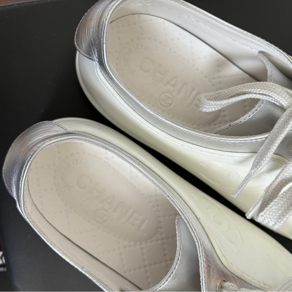 Chanel Interlocking CC Leather & Rubber White Silver Wedge Sneakers Trainers - Picture 13 of 15